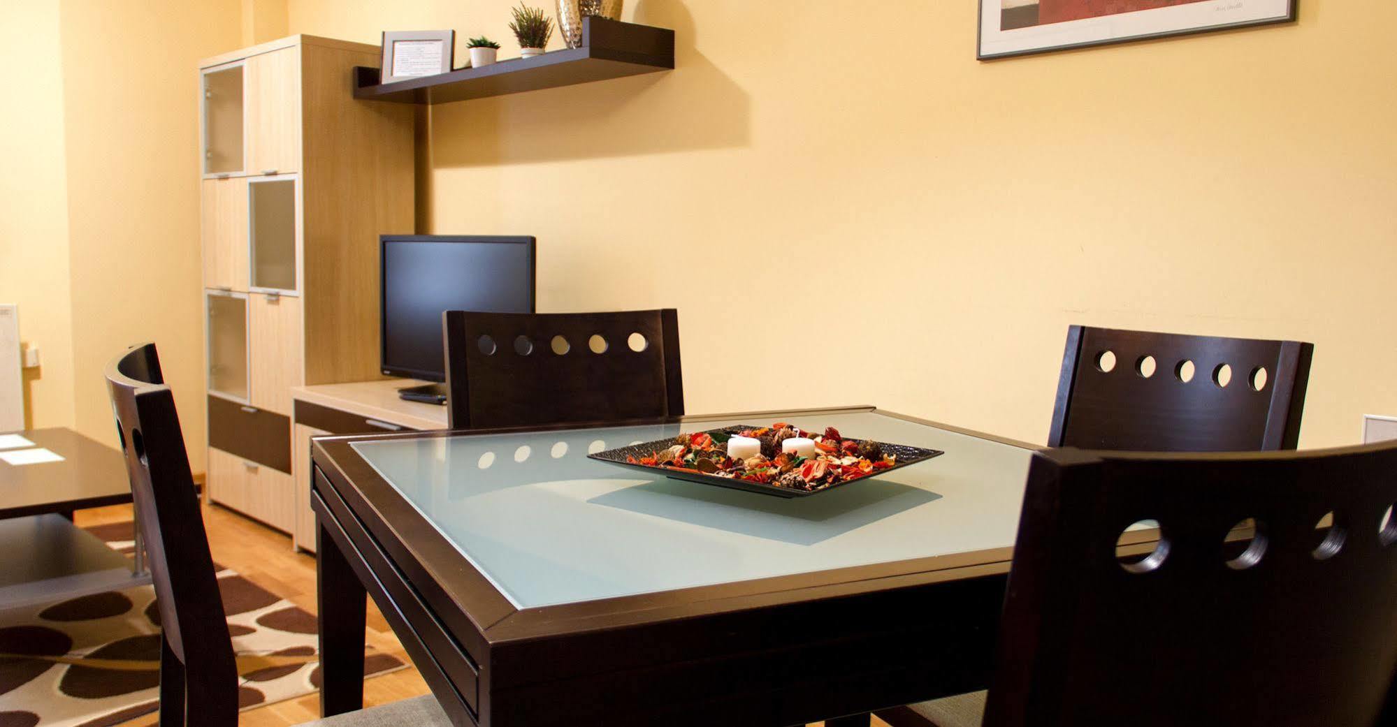 Apartamentos Cean Bermudez ヒホン エクステリア 写真